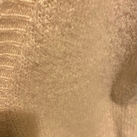 COMFY XS soft fringed cardigan made by Moth - Picture 7 of 9